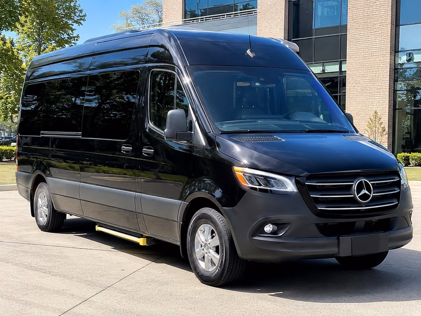 tampa airport shuttle bus rentals for private groups