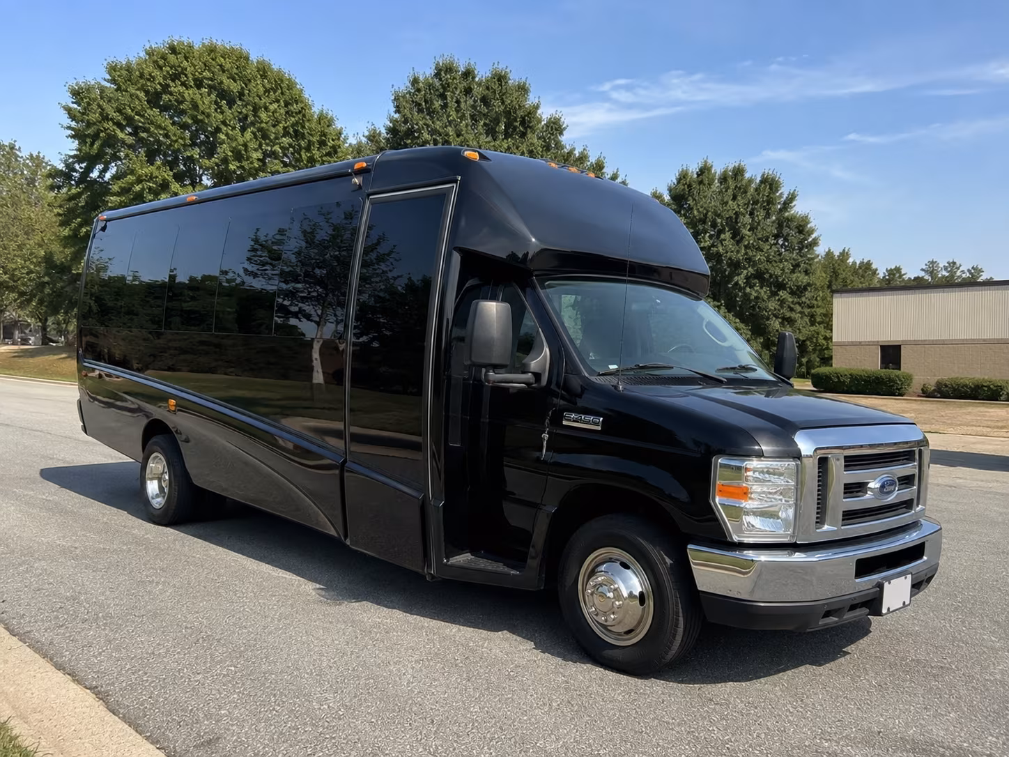 tampa hospital and campus shuttle bus rentals